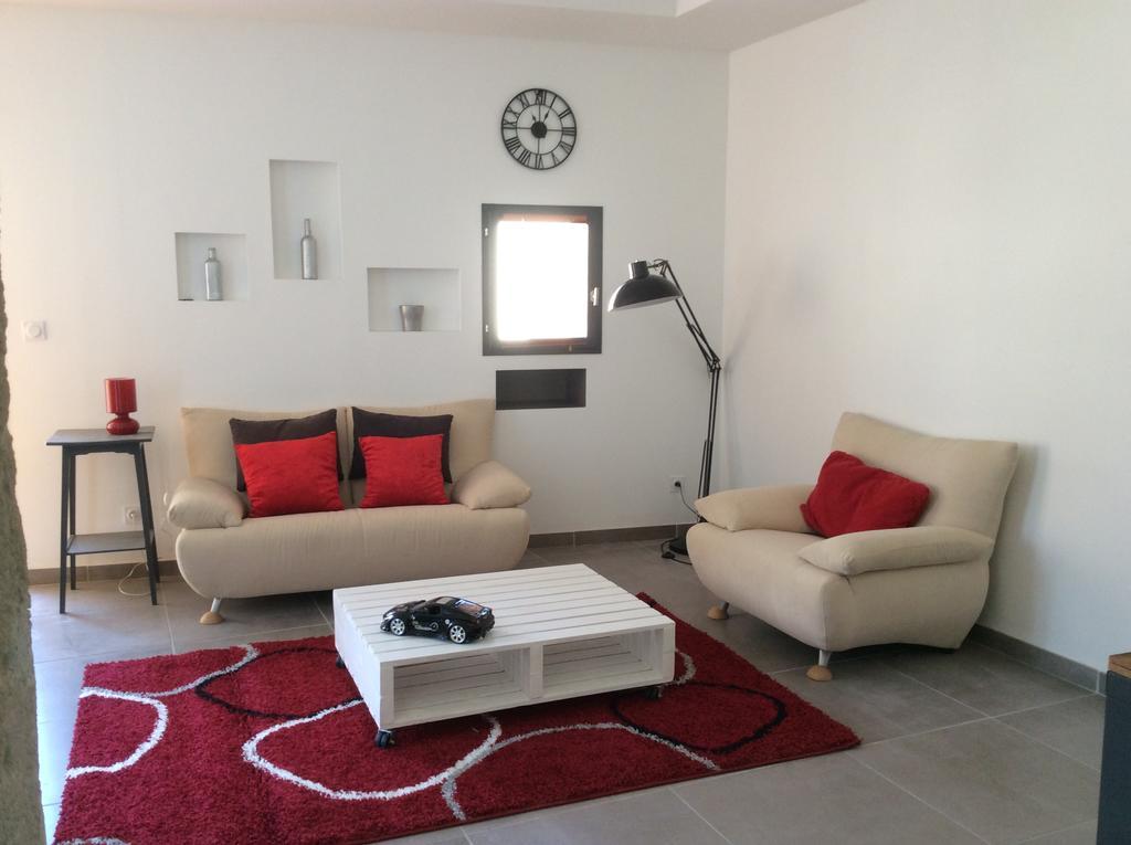 La Maison D'Estelle Apartment Laverune Bagian luar foto